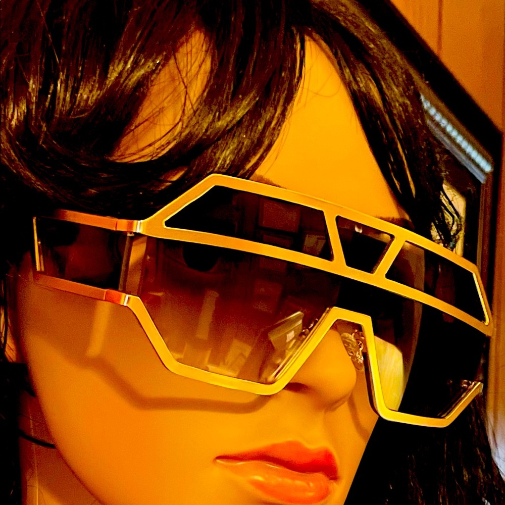 Black and Gold “Party” Shades